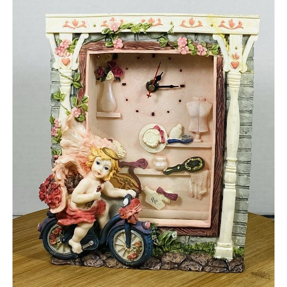 Vintage Cherub Angel Wall Frame ( Clock Not Working ) 9”x7”x3” ( See Pic)